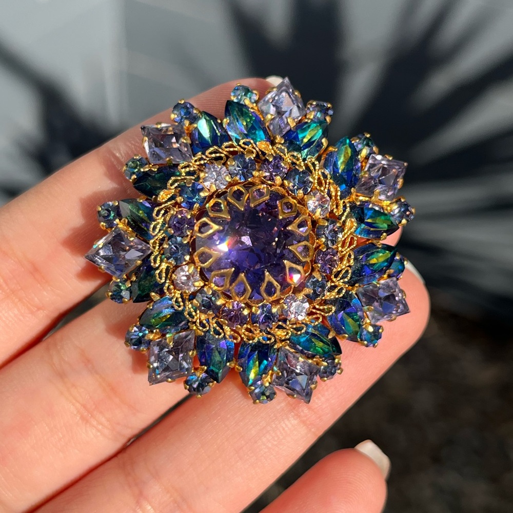 Vintage Made In Austria Blue Purple Rhinestone Filigree Prong Multi-Layer Brooch
